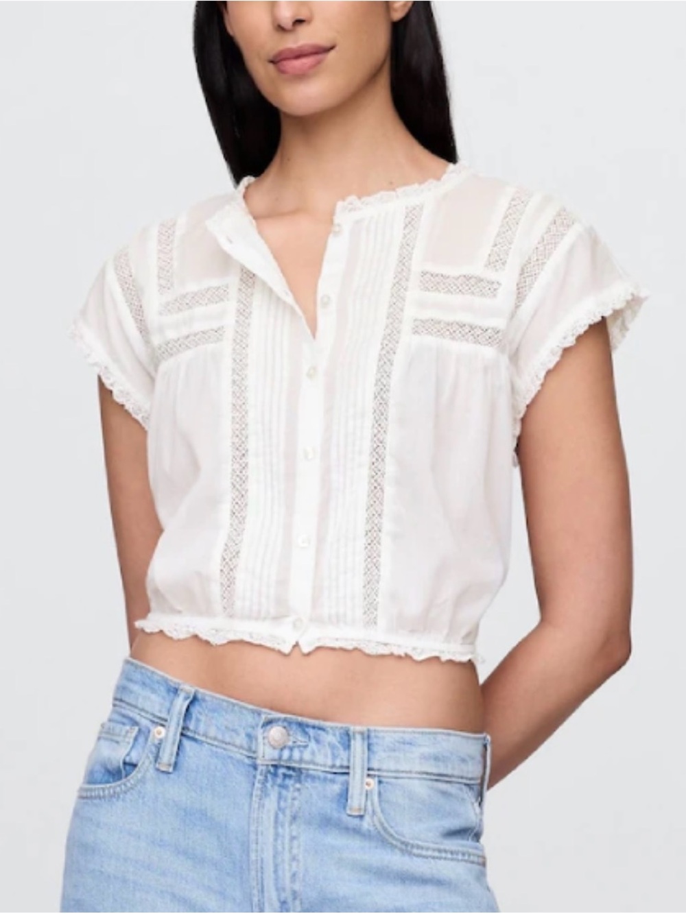 GAP White Lace Cropped Top